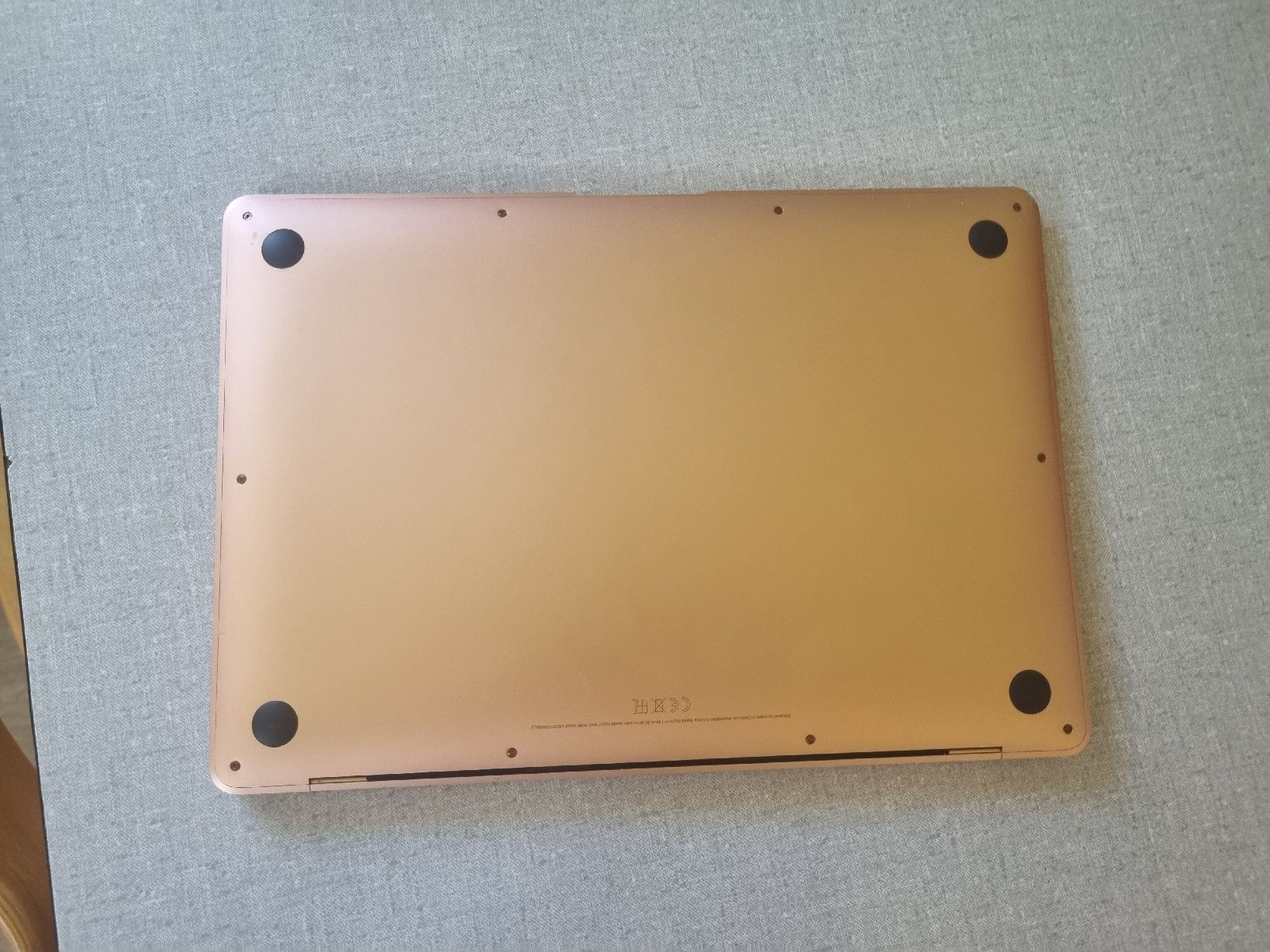 Apple Notebook: Mac Air M1 2020 A2337 – Difettoso da Zürich venduto da zumGO 1