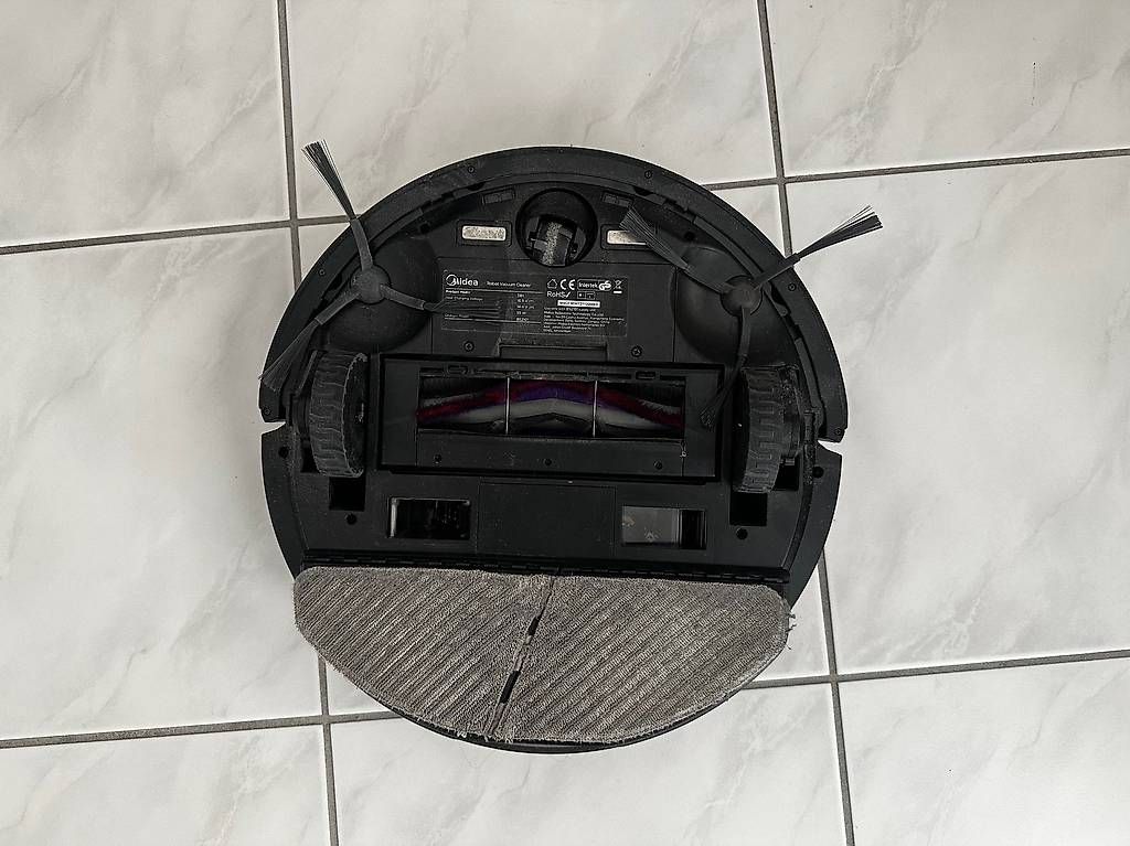 Midea Aspirateurs & Accessoires: Midea S8+ Saugroboter mit Wischfunktion – D'occasion à Luzern par tho_8yl7 1