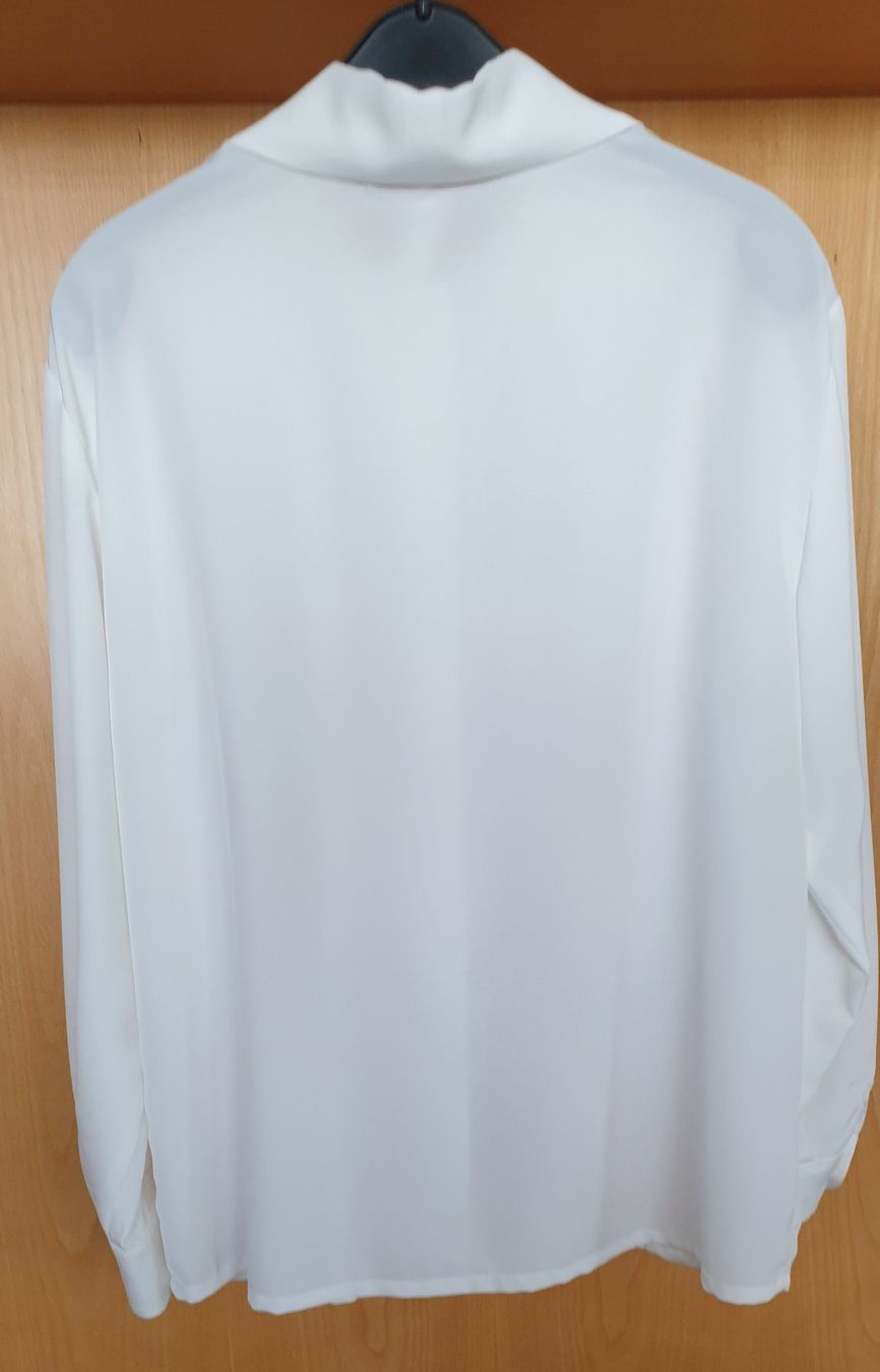 Camicette: Bluse Damen weiss, langarm, Grösse 42, 100 % Polyester – Usato da Mörschwil venduto da ren_8wdm 2