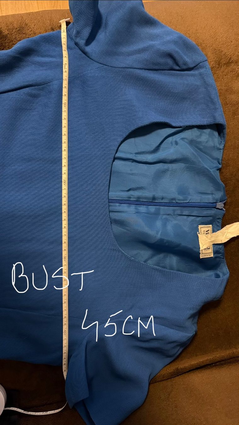 Versace Kleider: Versace Couture blue wool dress size M – Gebraucht aus Lugano von cri_djb 7