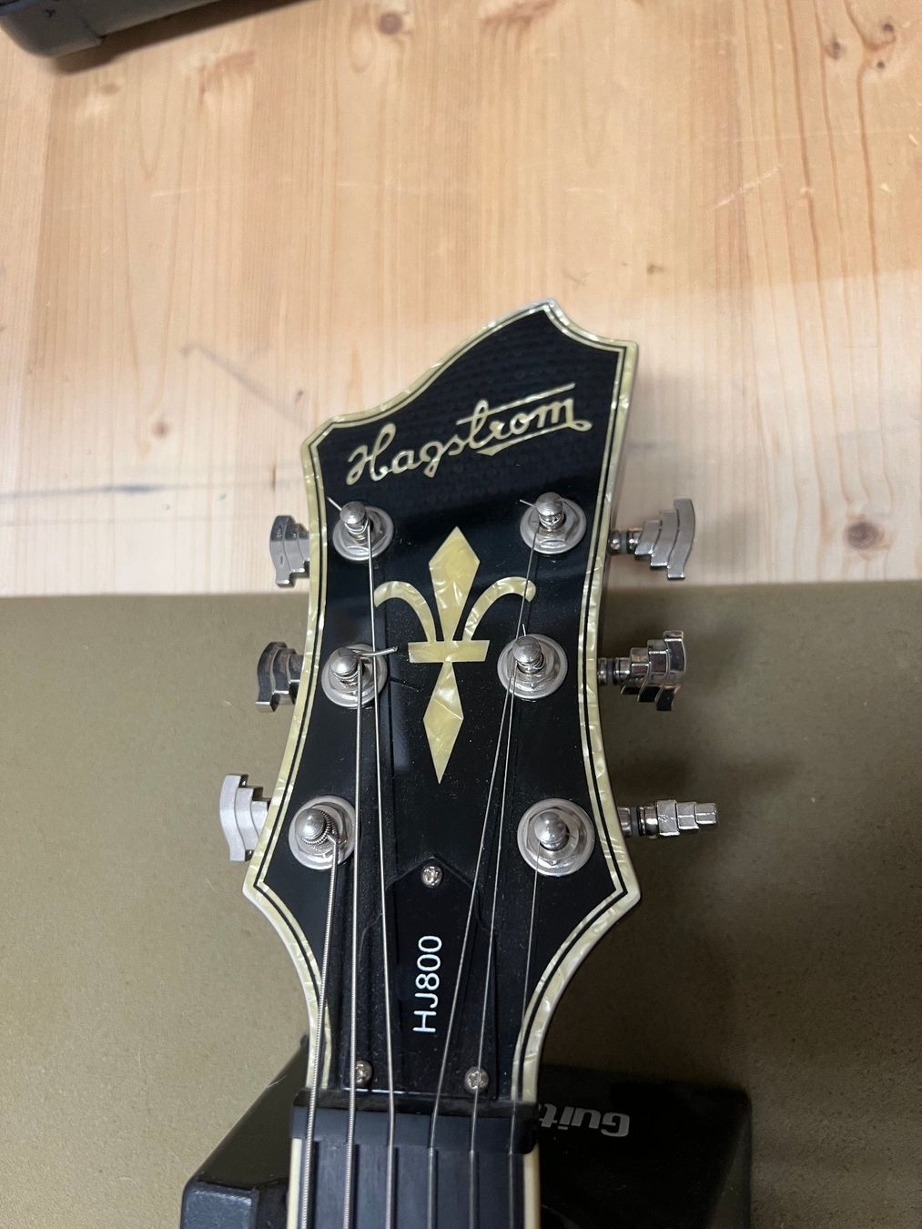Hagström Strumenti musicali: Guitare Hagstrom HJ800 – Usato da Leysin venduto da velatara 1