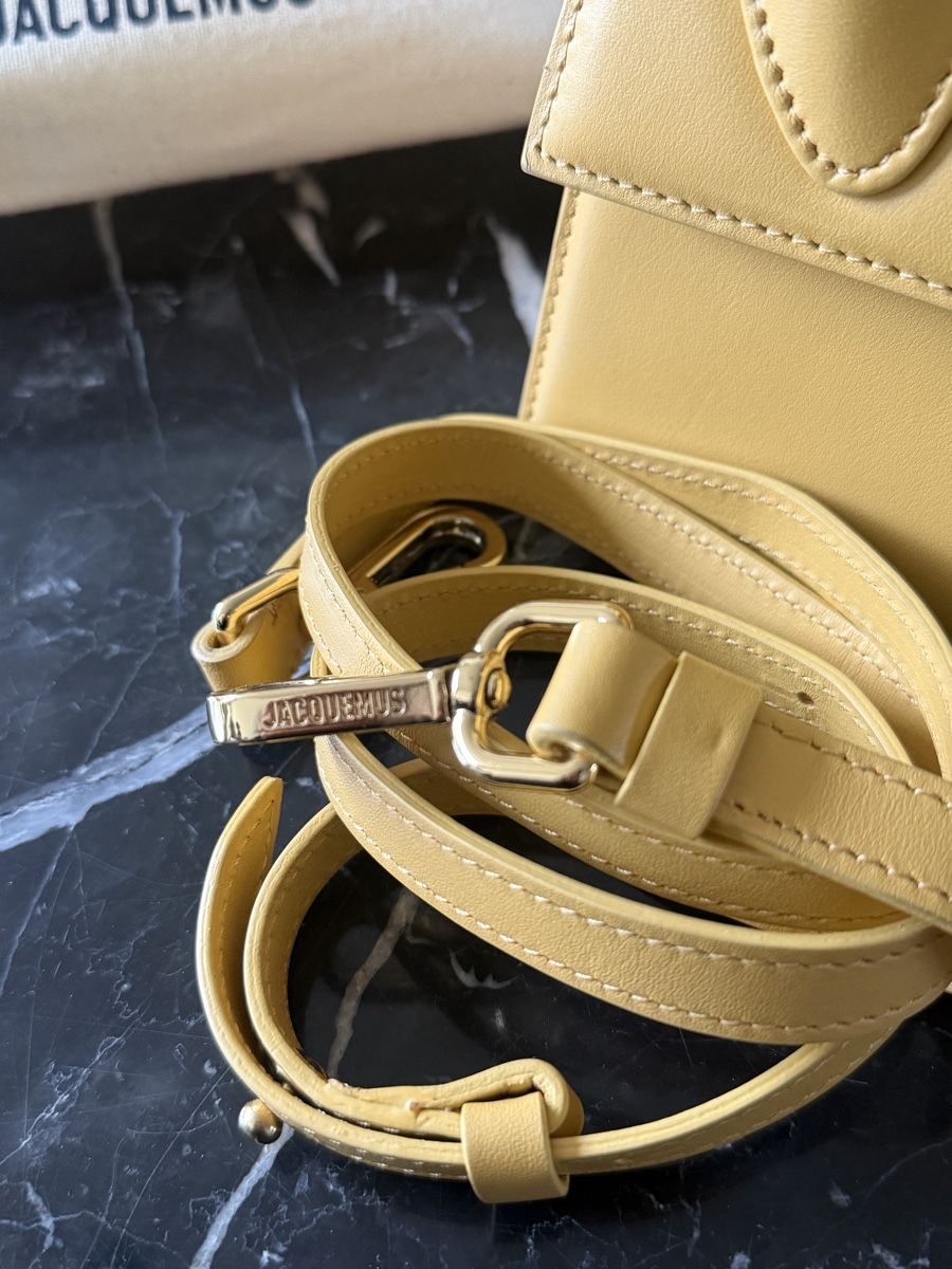 Jacquemus Taschen für Damen: Jacquemus Le Chiquito Moyen Mustard – Neu (gemäss Beschreibung) aus Wallisellen von rac_sy2x 3