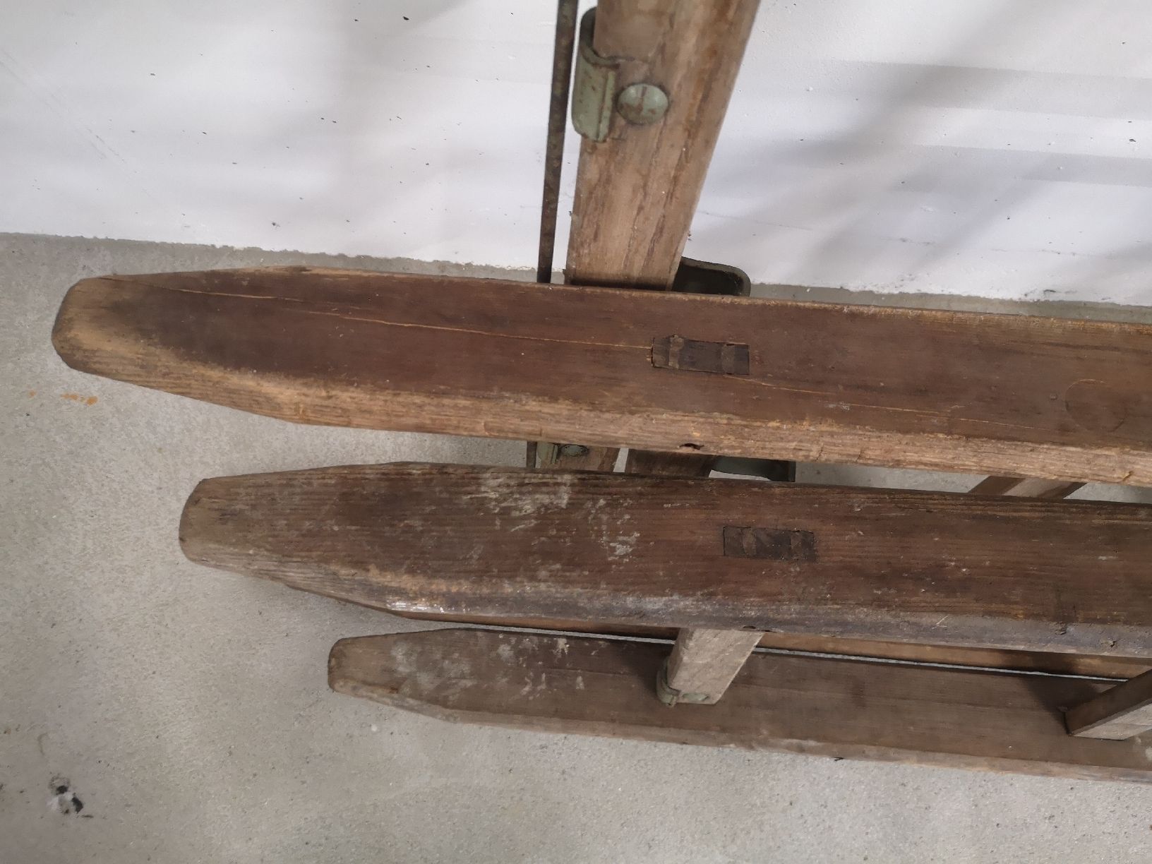 Scale: Antike Dreifach Holzleiter – Usato da Ennetbaden venduto da ACME10 1