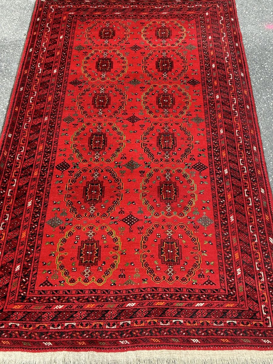 Teppiche: Orientteppich mit traditionellem Muster 232x156.cm – Gebraucht aus Sempach von Star7 1