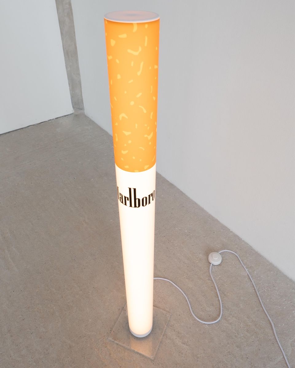 Lampes: Marlboro Lampe / Stehleuchte / Zigarette – Neuf (Voir description) à Basel par hei_5yz7 5