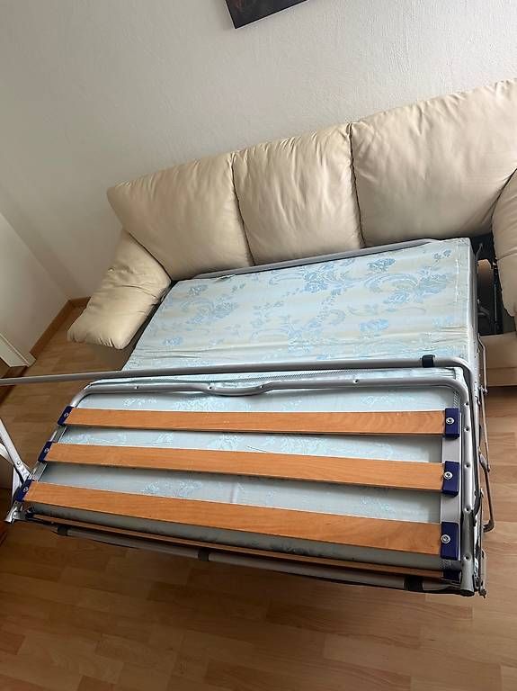 Sofas: Bettsofa Leder – D'occasion à Hombrechtikon par Harrys3 4