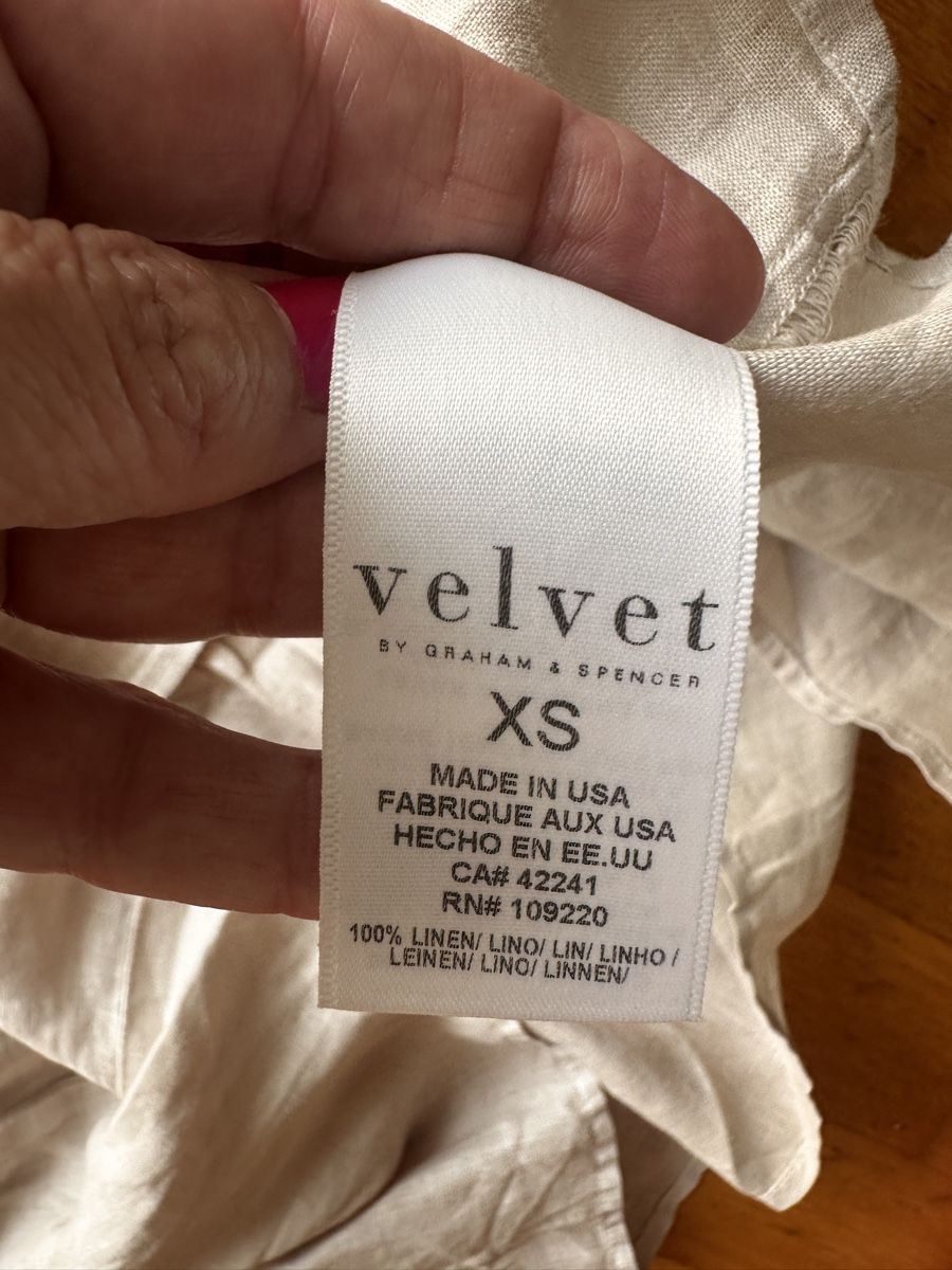 Kleider: Sommerkleid Leinen beige  – Gebraucht aus Kriens von Pilatu 3