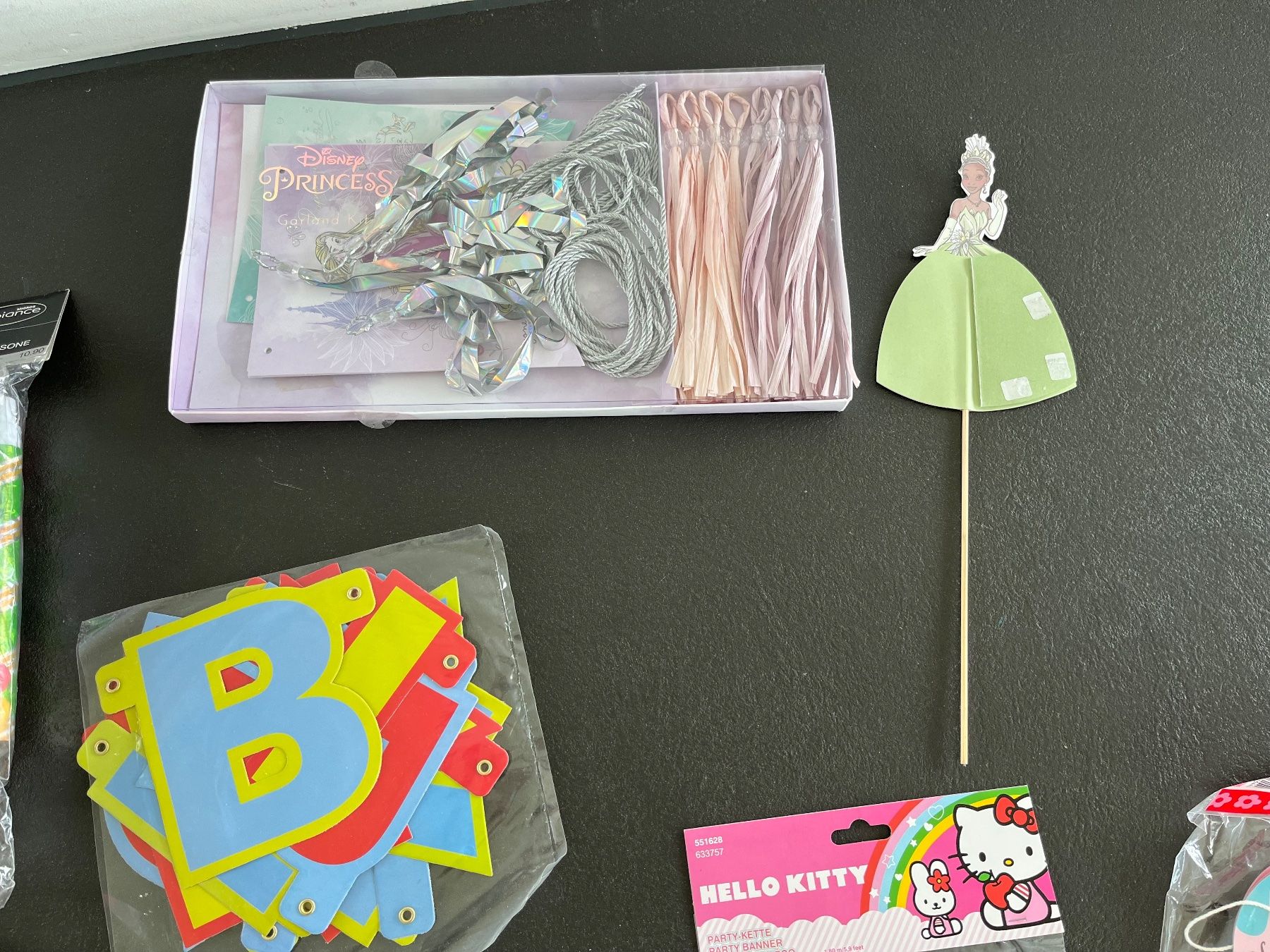 Tutte le decorazioni: Party Mega-Pack Deko vieles NEU – Nuovo e nell'imballaggio originale da Zollikofen venduto da spunk65 3