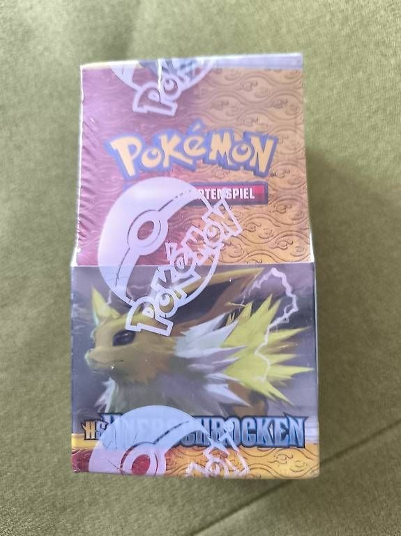 Carte collezionabili: Pokemon Unerschrocken Display 18 – Usato da Zürich venduto da Beastware 3