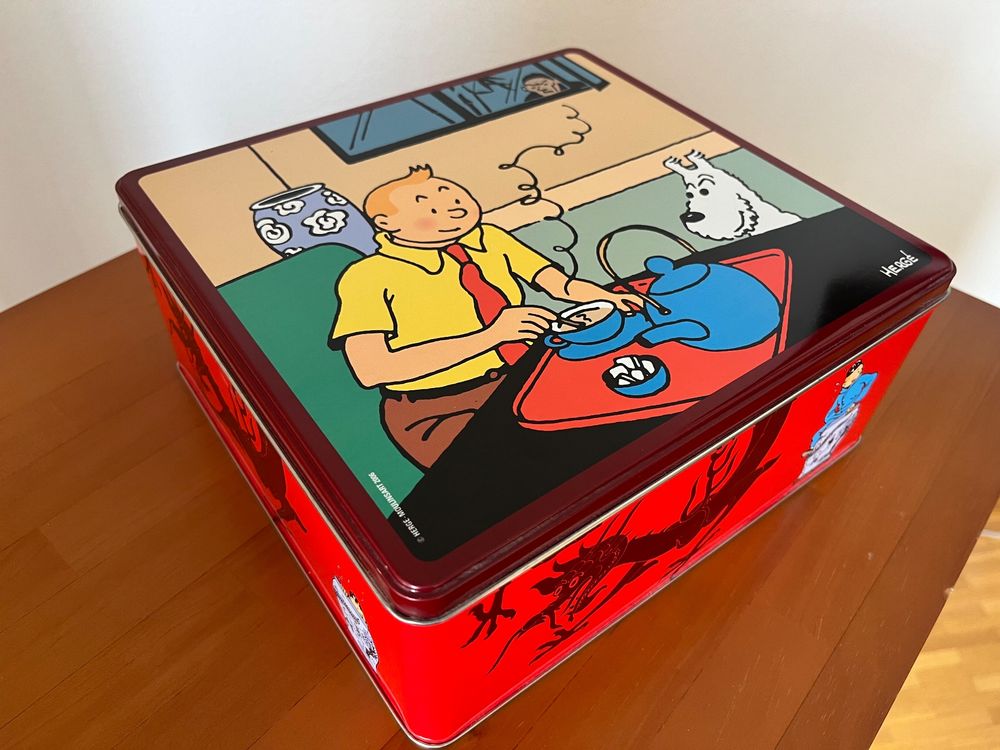 DIORAMA TINTIN au Congo avec 3 figurines collection officielle Hergé en