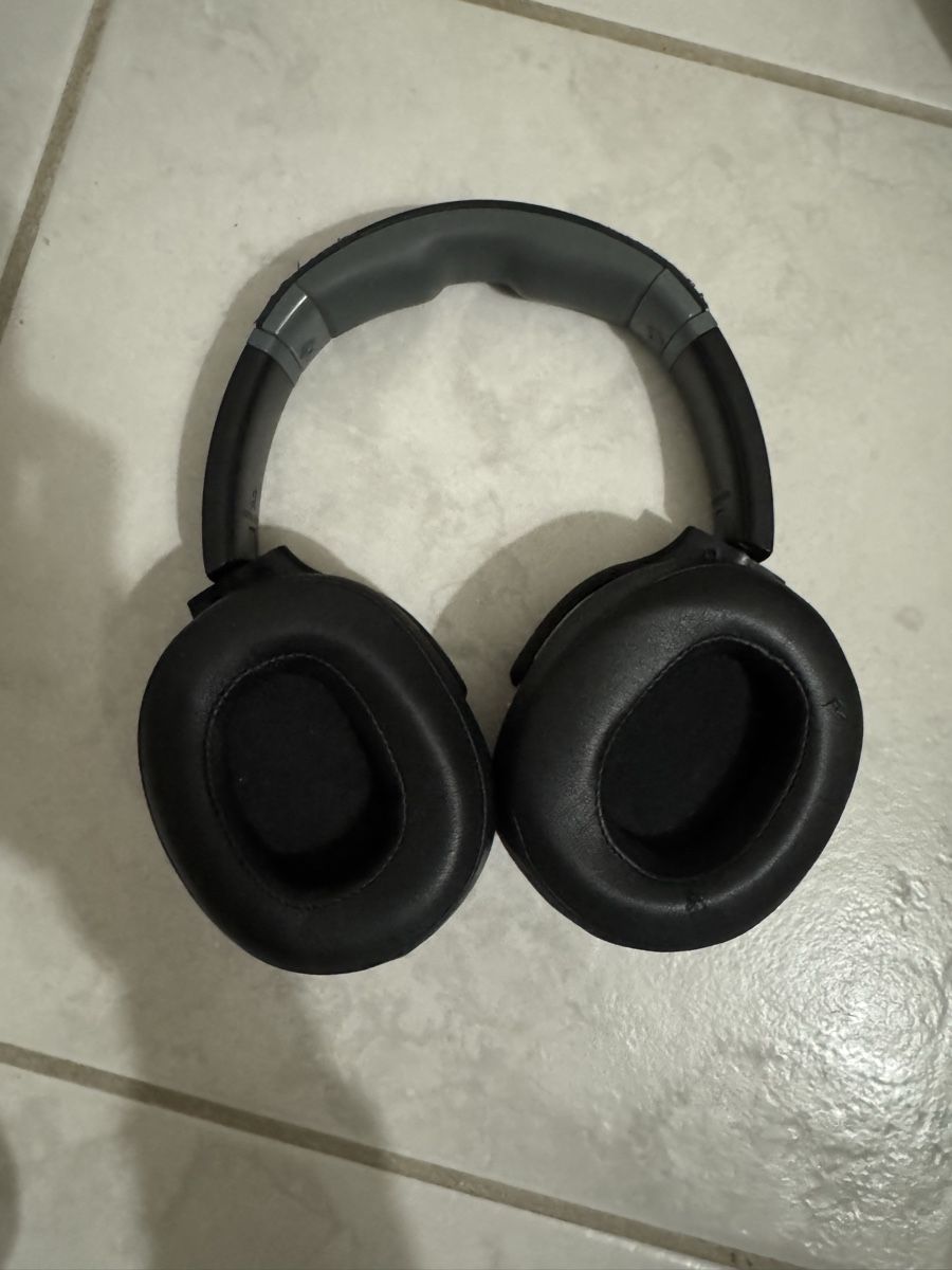 Skullcandy Kopfhörer: Skullcandy crusher evo Kopfhörer – Gebraucht aus Arlesheim von f_wwj2 1