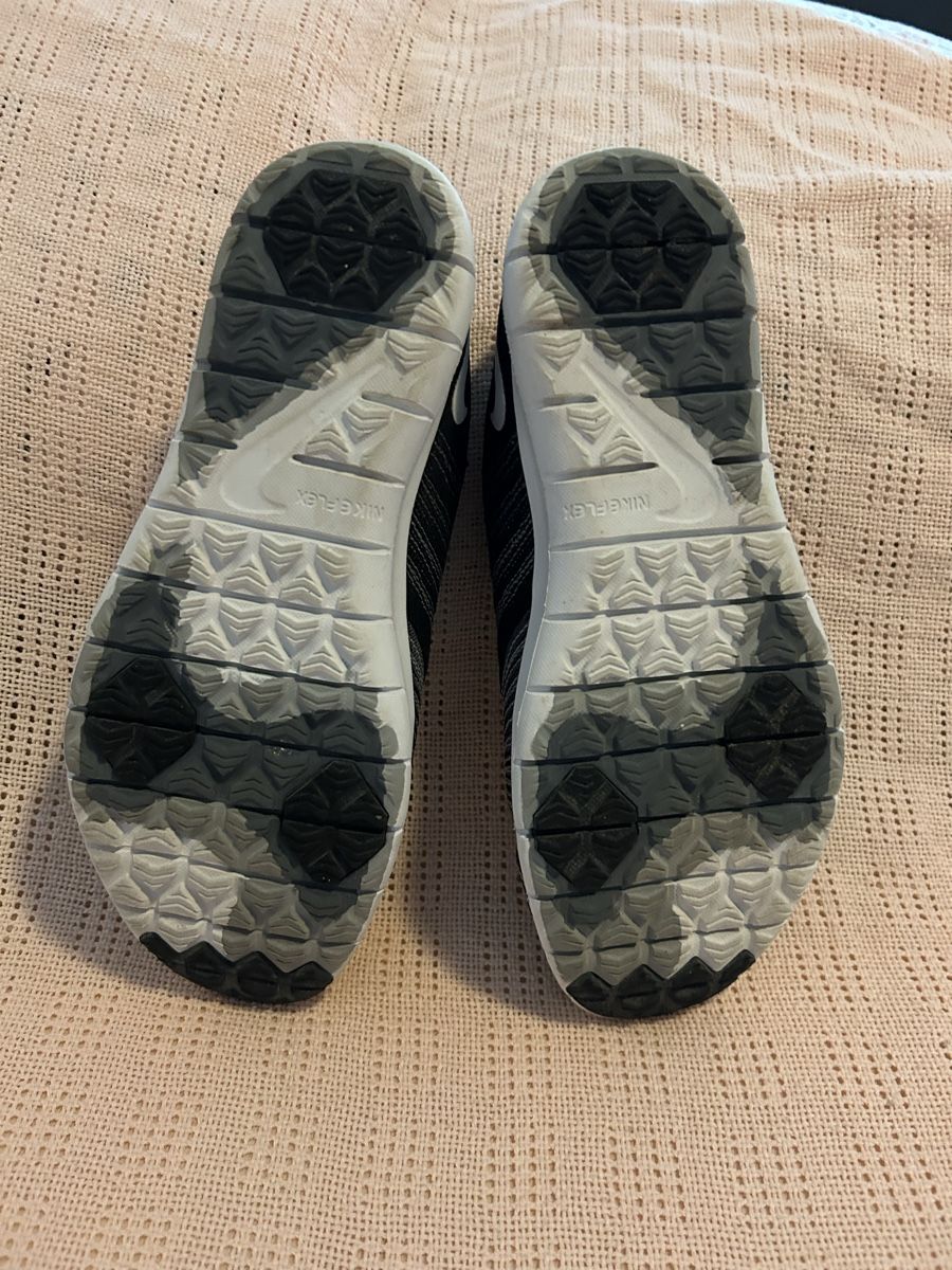 Nike Scarpe da donna: Nike Trainingsschuhe Gr. 40, Top – Nuovo (secondo la descrizione) da Zürich venduto da robbii13 3