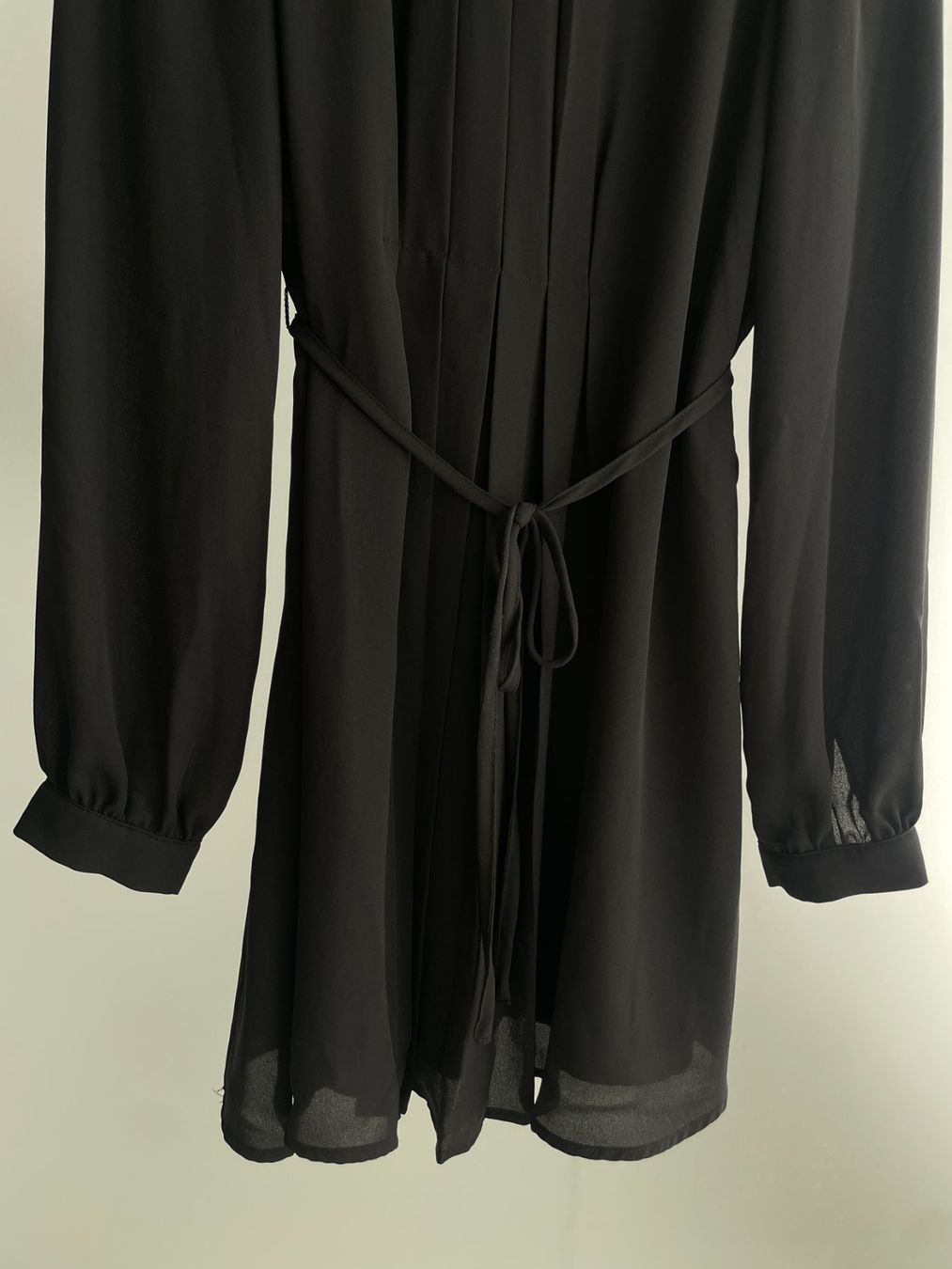 Vero Moda Vestiti: Vero Moda - Schwarzes langarm Kleid Gr.: XS – Usato da Chur venduto da jol_5phn 3