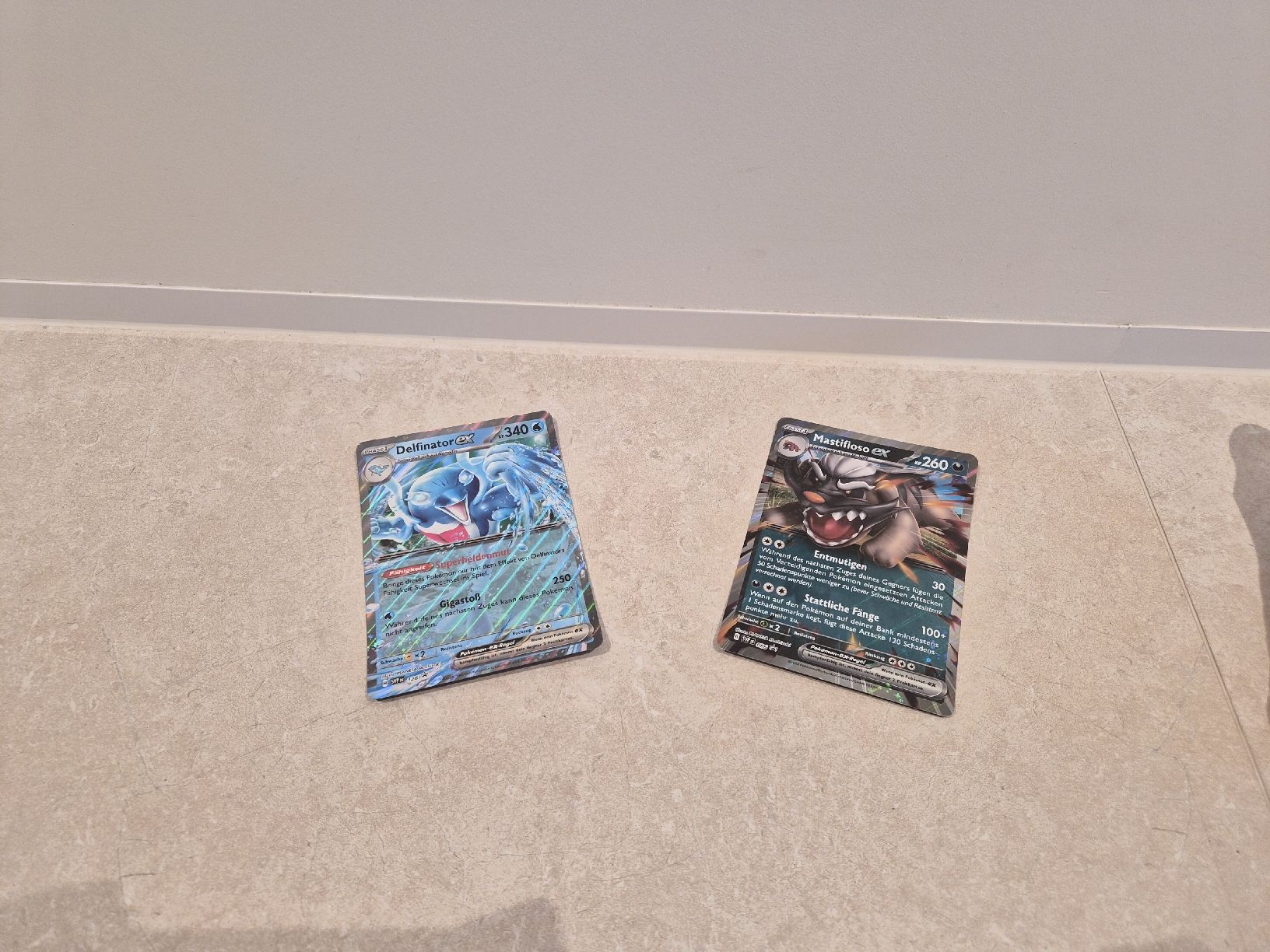 Karten: Ultragrosse Pokemonkarten – Neu (gemäss Beschreibung) aus Riehen von jel_lqq7