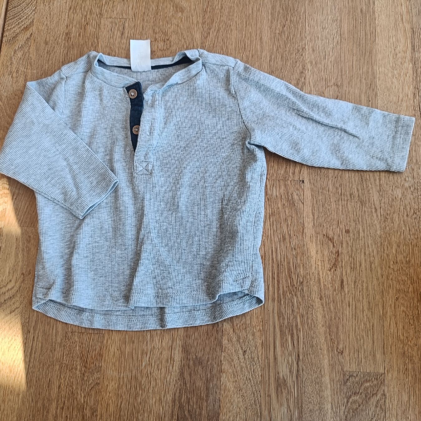 Pulls et sweat-shirts: Pullover Grösse 68 – D'occasion à Jaberg par urig17.