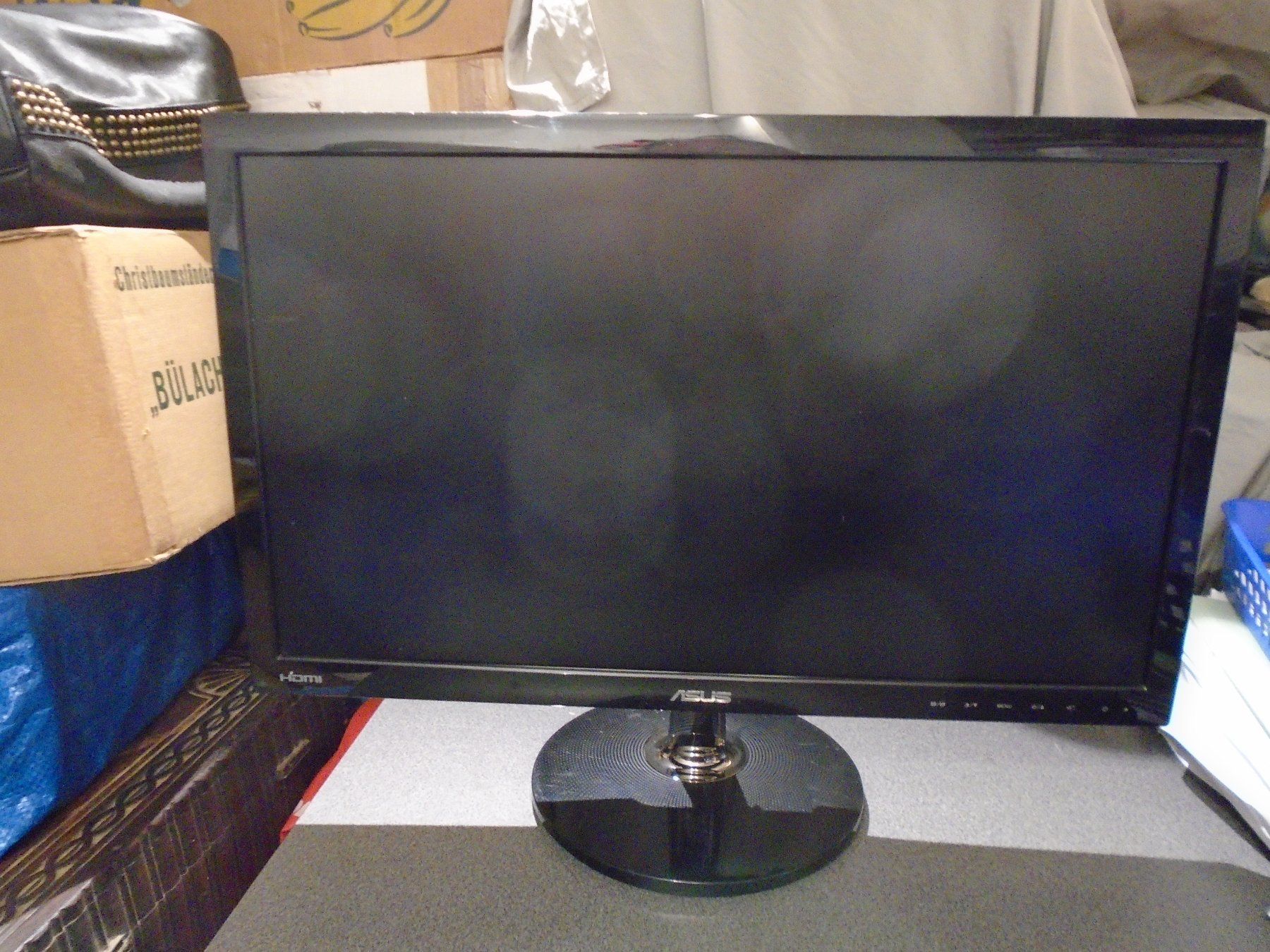 Asus Monitor: Bildschirm ASUS Homi – Usato da Zürich venduto da abraxas1291