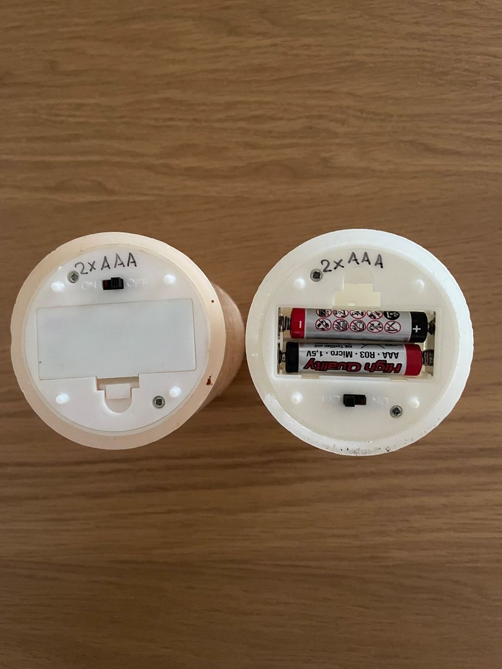 Kerzen: 2 LED Kerzen Wachsoptikmit Batterien kein Timer, Warmlicht – Gebraucht aus Winkel von Kade50 2