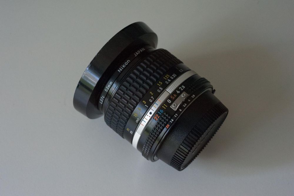 Nikon NIKKOR Z 28mm f/2.8 SE Objectif Focale Fixe Hybride