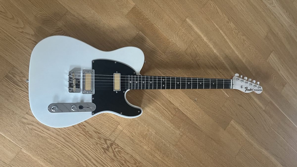 Fender Strumenti musicali: Fender Telecaster Goldfoil (White blonde) – Nuovo (secondo la descrizione) da Uster venduto da runnerbaby 1