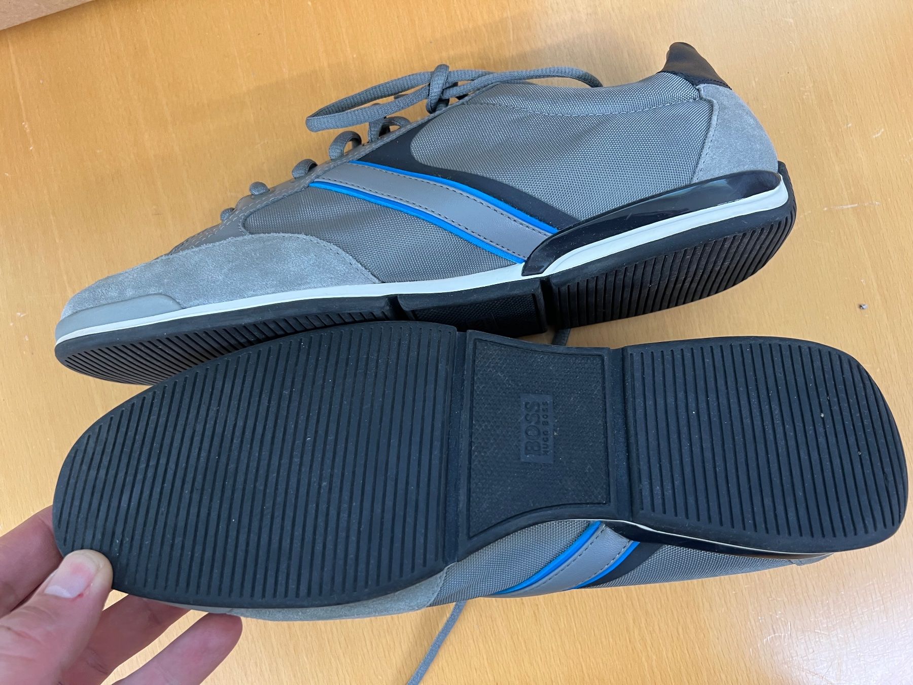 Hugo Boss Scarpe da uomo: BOSS Herren Sneaker Gr. 43 – Usato da Basel venduto da La.Bonne.affaire 2