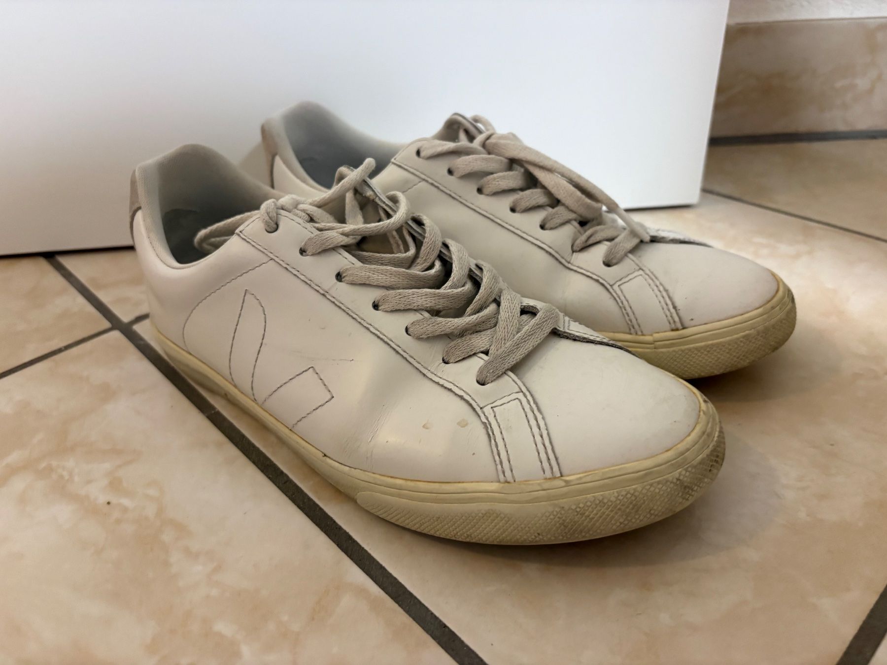 Veja Scarpe da donna: Veja Shoes Sneakers - Size Grösse 40 – Usato da Muzzano venduto da Sidney_3 1