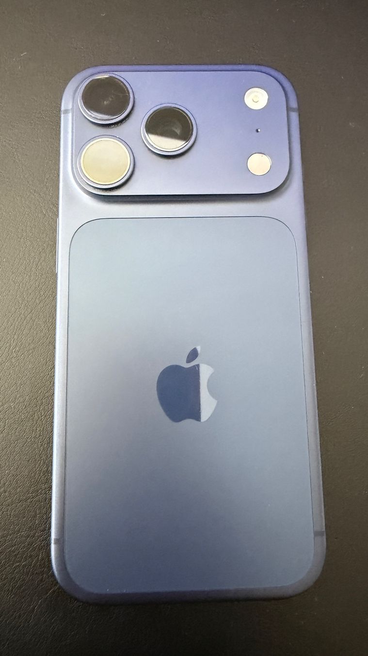Apple Telefoni cellulari / Smartphones: iPhone 17 Pro 256 GB, Deep Blue, 6.30", Dual SIM, 5G – Usato da Mels venduto da MountainSky 5