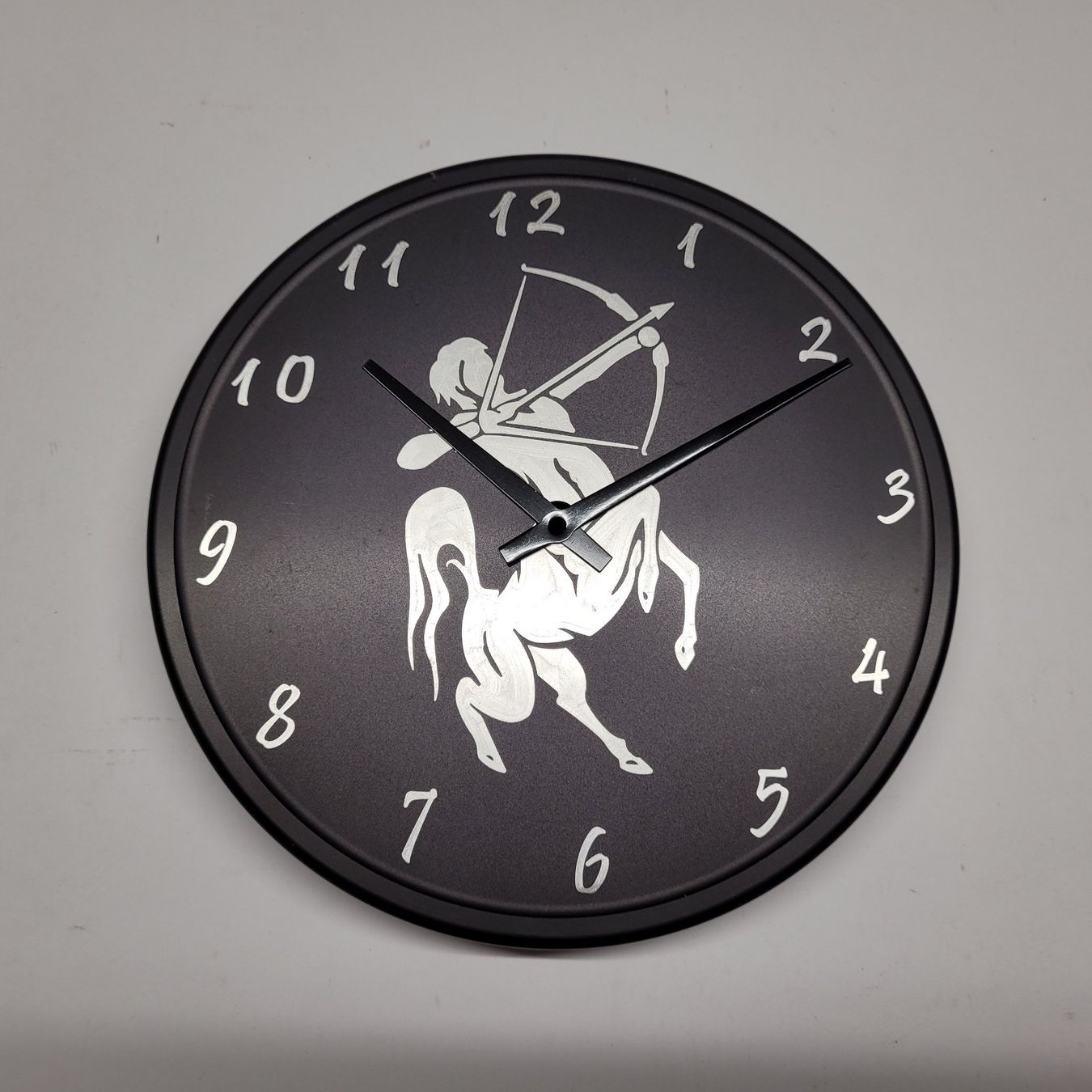 Orologi da terra & Orologi da parete: Horloge SAGITTAIRE – Nuovo (secondo la descrizione) da Chermignon-Bas venduto da Flotte