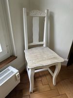 Holzstuhl weiss