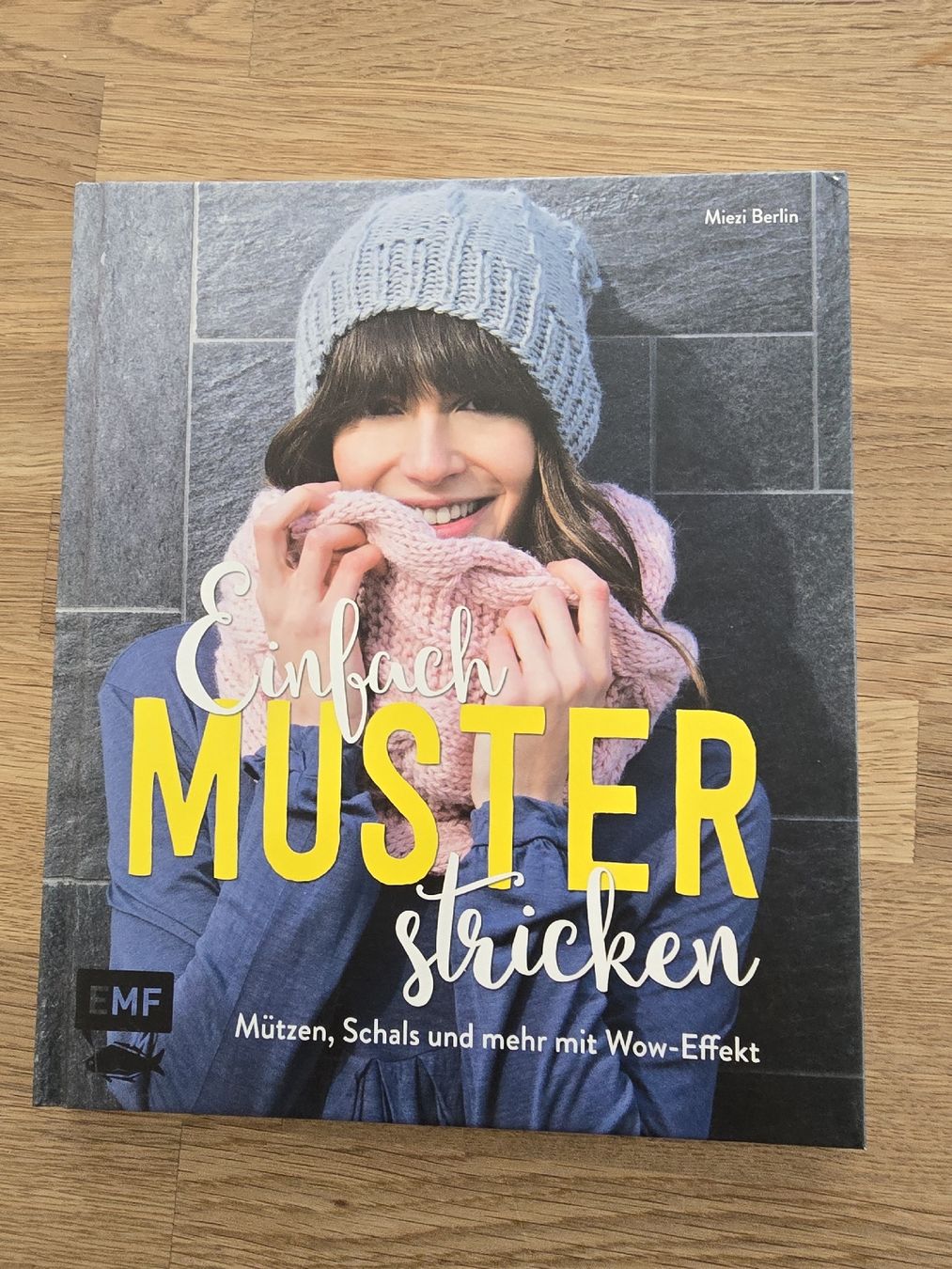 Libri: Einfach Muster Stricken – Usato da Baar venduto da YvonneSch01