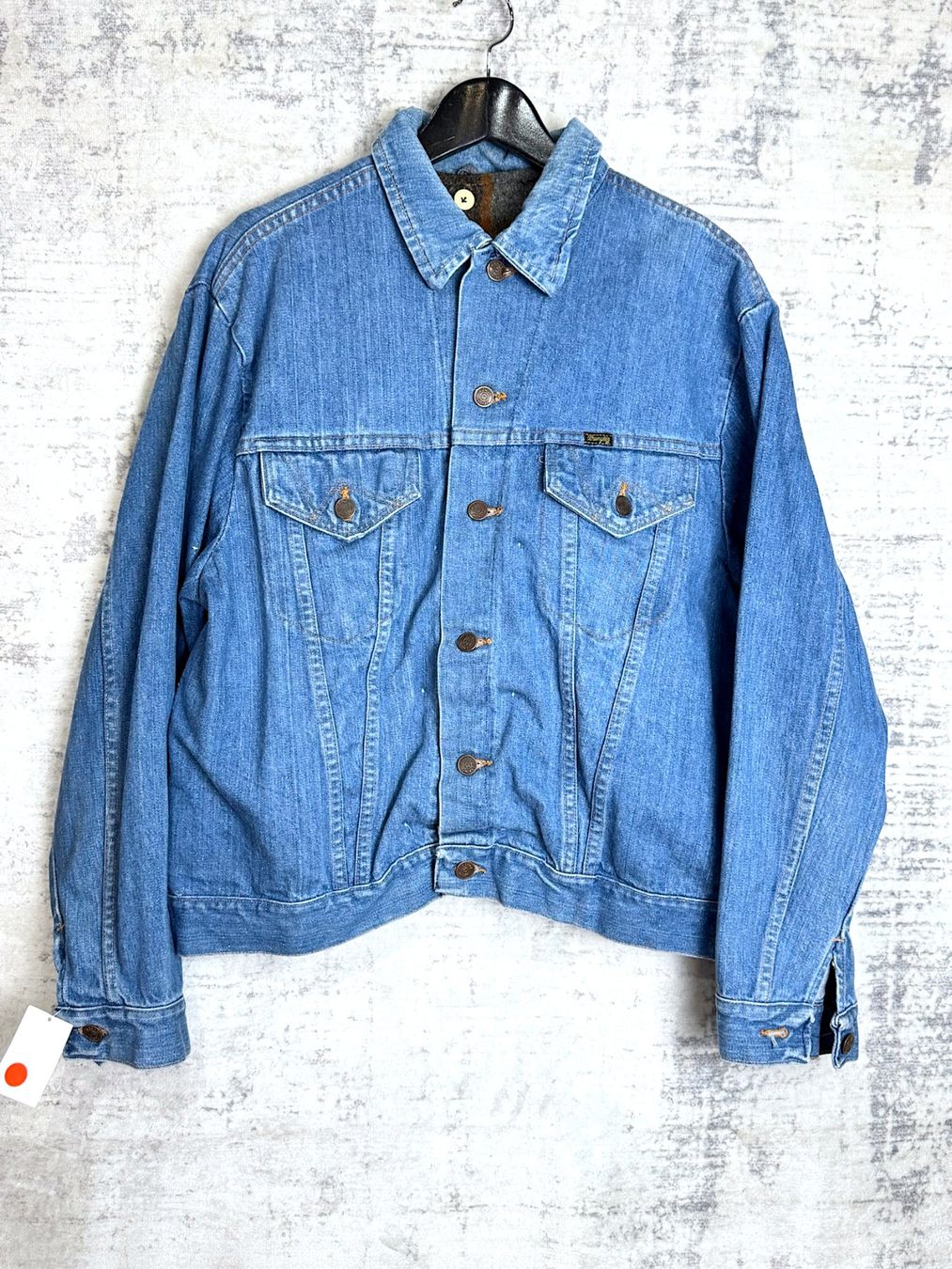 Jacken: VINTAGE WRANGLER RANCH "REMOVABLE LINING" DENIM JACKET SZ:46 – Gebraucht aus Cortaillod von Stay_Alive_vintage