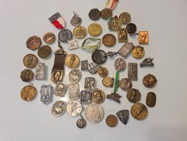 Viele verschiedene Medaillen
