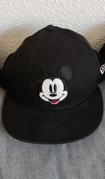 Copricapi, berretti & cappellini: Casquette Mickey – Nuovo e nell'imballaggio originale da Biel/Bienne venduto da Sarah-Harmonie