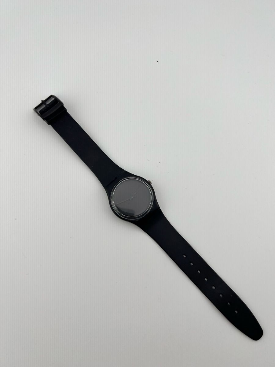 Swatch Orologi: Swatch black minimaliste cool black  – Usato da Biel/Bienne venduto da Olin.ka 1