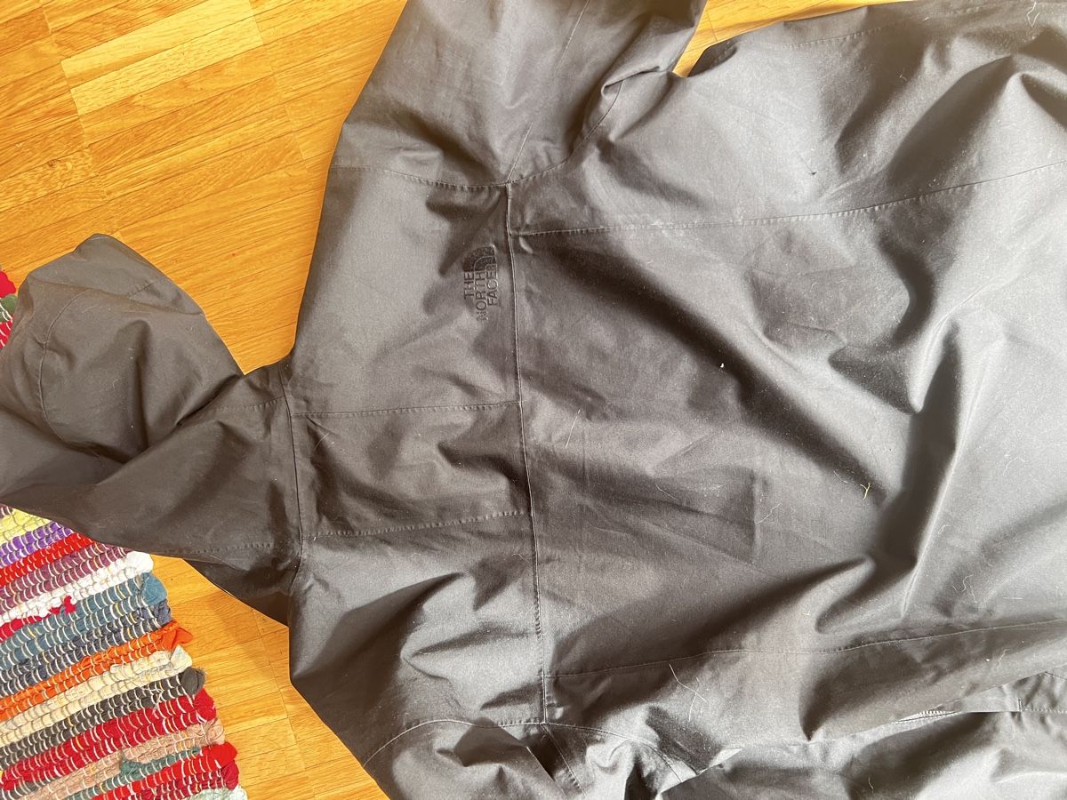 North Face Jacken: North Face Winterjacke M – Gebraucht aus Winterthur von Leonie_s 3