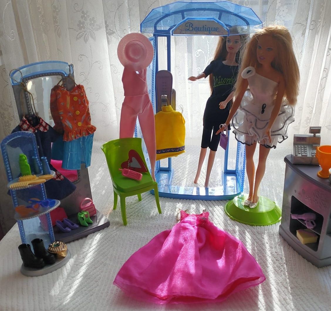 Poupées: Barbie Boutique – D'occasion à Luzern par Luzern_Energy
