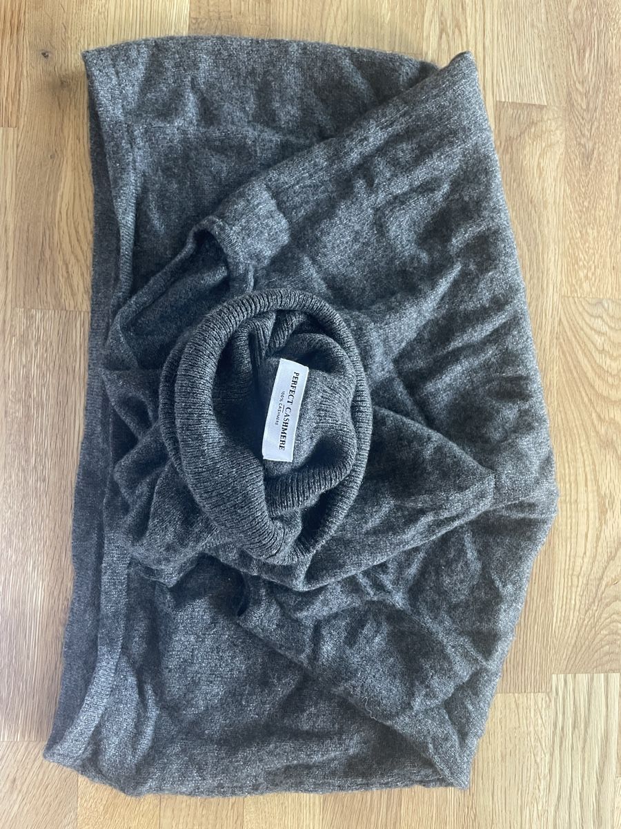 Top: Cashmere Pullunder/Oberteil – Usato da Rapperswil SG venduto da cre_k67k 1