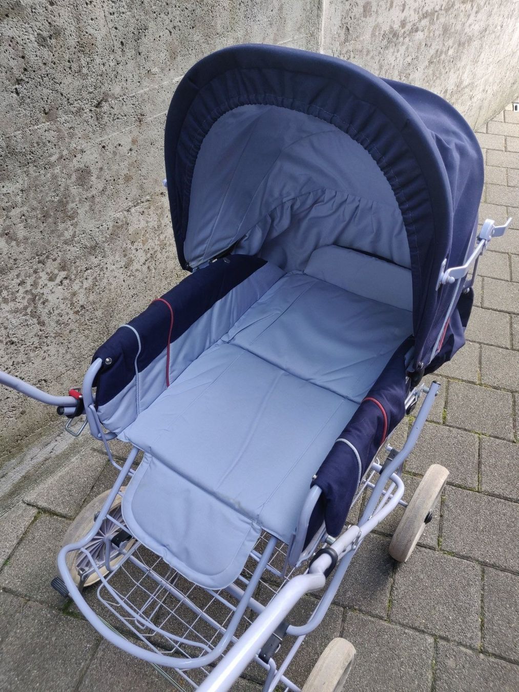 Carrozzine: Vintage Kinderwagen – Usato da Schwyz venduto da Francesca54 5