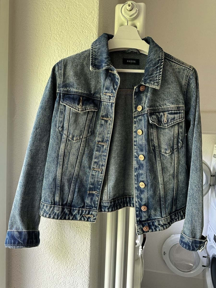 Giacche: Jeansjacke, Pieces, Gr. S – Usato da Zürich venduto da san_828b