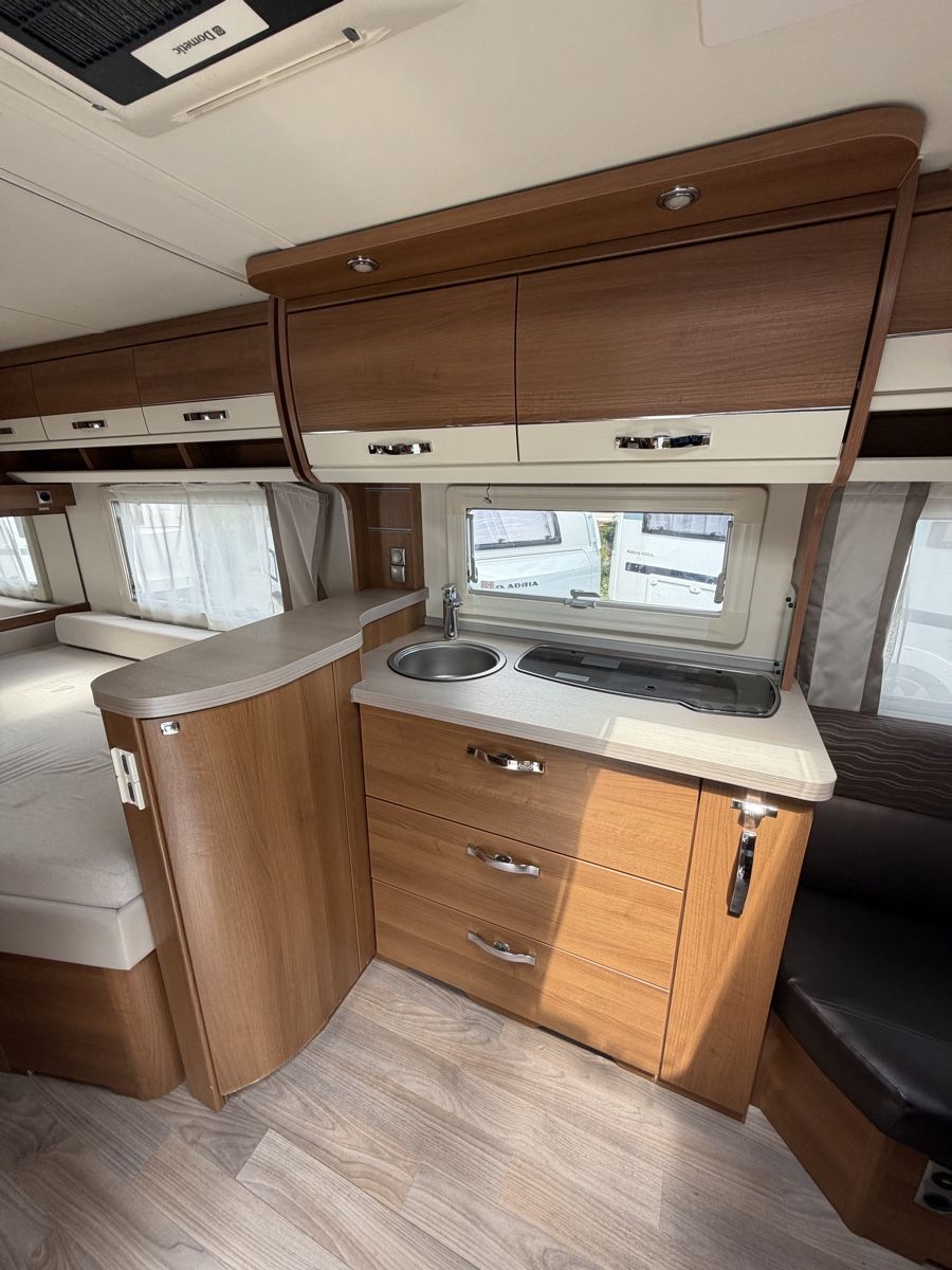 Tabbert Véhicules de camping: Tabbert Da Vinci 700 KD Wohnwagen – D'occasion à Ried-Brig par inf_k7jw 6