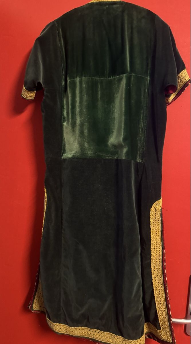 Vestiti: Antike Kleid Hand Arbeit  – Usato da Schlieren venduto da Freundlich02 7