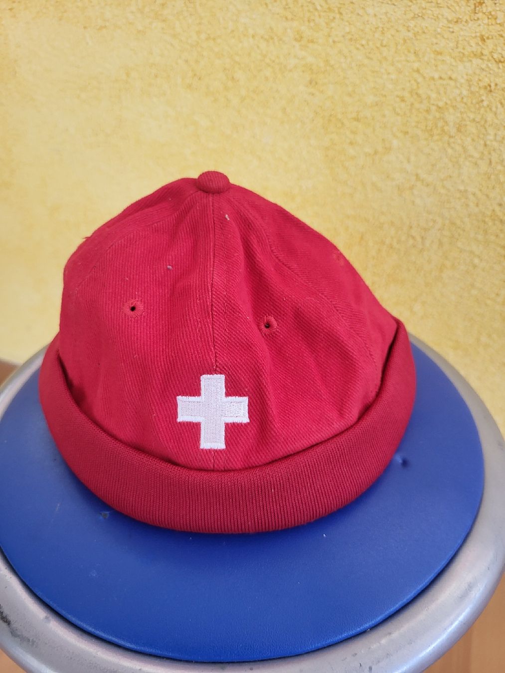 Sonstige Kleidung & Accessoires: Kappe Rot mit Schweizerkreuz  neu – Neu (gemäss Beschreibung) aus Reichenburg von Alles0