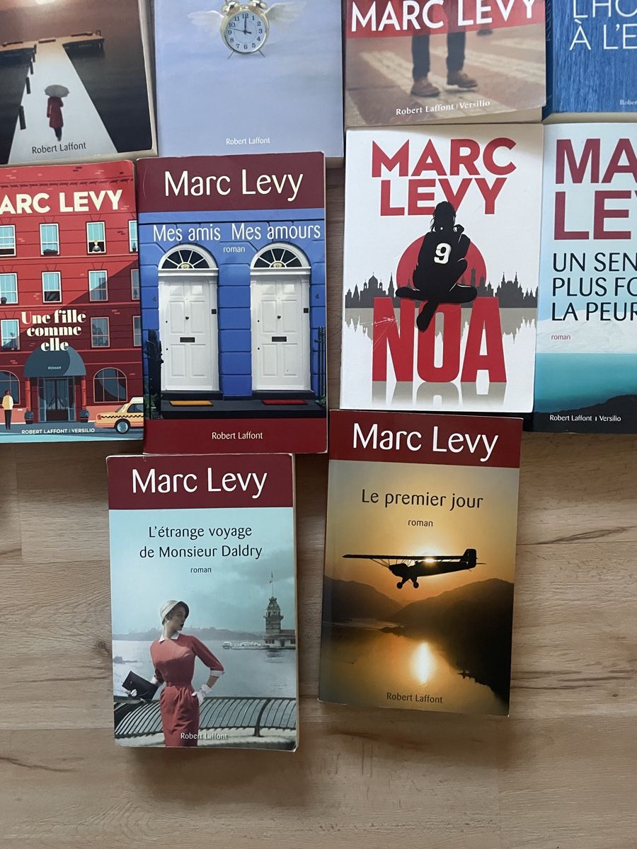 Libri: Lot 12 romans grand format de Marc Levy  – Usato da Crissier venduto da Nouchki76 4