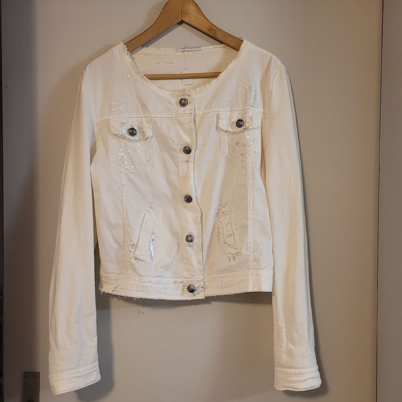 Jacken: Jacke weiss – Gebraucht aus Schmerikon von 7855