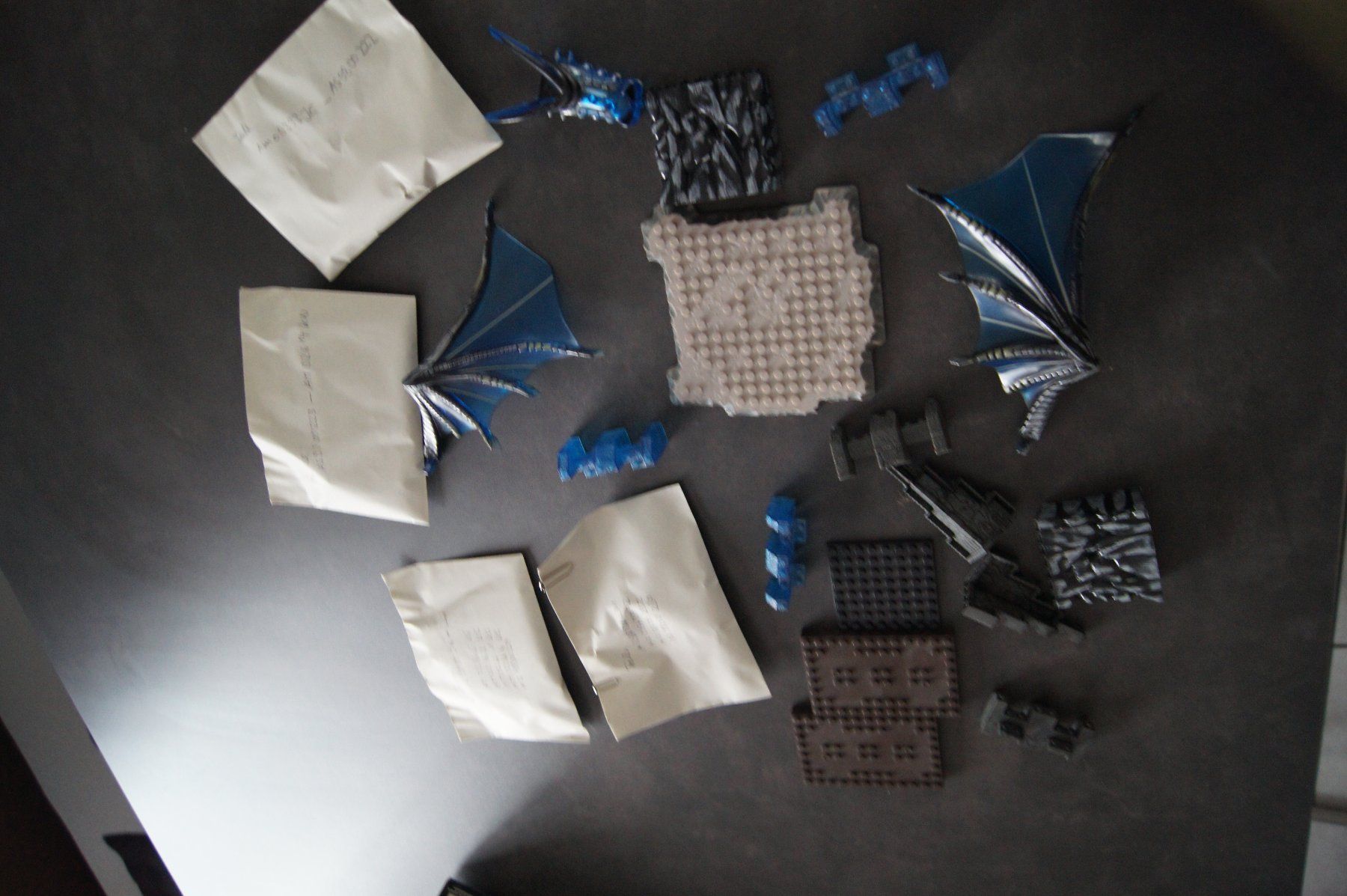 Mega Spielzeuge: Mega Bloks Dragons 98002 – Gebraucht aus Luterbach von  4