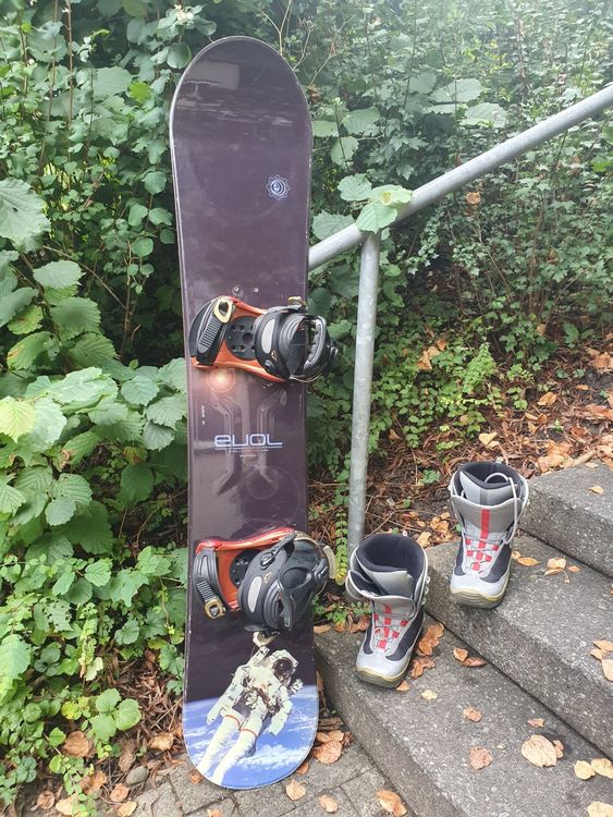 Snowboard Evol 152cm mit Schuhen Kaufen auf Ricardo