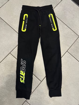 Jogginghose gefüttert - Gr. 128 schwarz NEU Sporthose warm