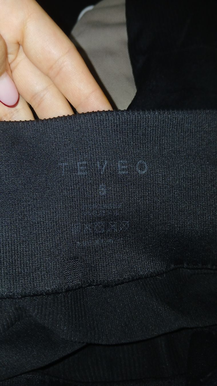 Teveo Leggings: Teveo Leggins schwarz – Usato da Weinfelden venduto da del_wp87 4