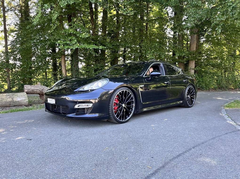 Autos: Porsche Panamera Turbo 4.8 V8 PDK – Gebraucht aus Luzern von tooltimeO 2