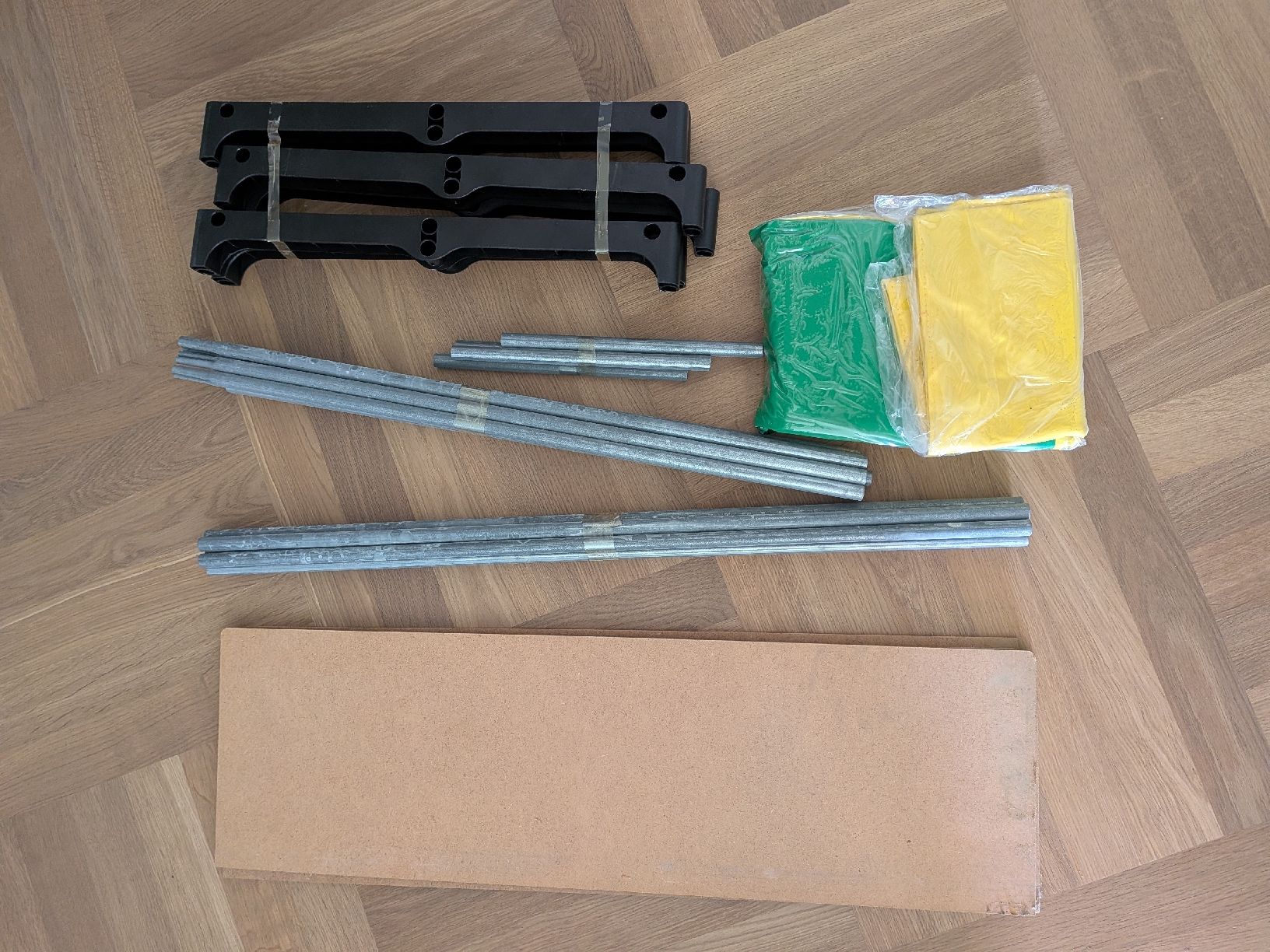 Schränke: Ever-Plast Kleiderschrank, originalverpackt – Gebraucht aus Zürich von fmjs 3