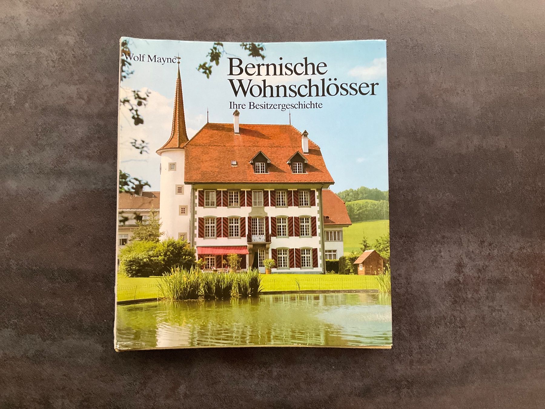Libri: "Bernische Wohnesschlösser", Buch – Usato da Avenches venduto da Lactobacille
